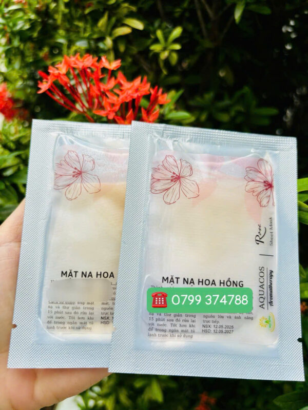 Mặt nạ hoa hồng dạng miếng