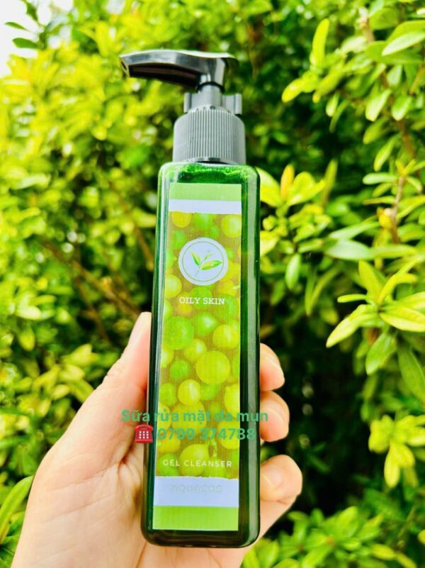 Sữa rửa mặt chăm sóc da mụn dạng Gel