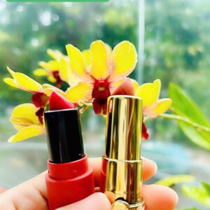Son dưỡng có màu Aquacos