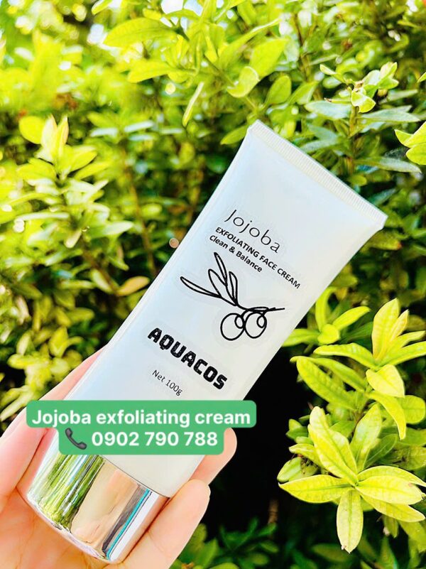 Kem tẩy tế bào chết hạt Jojoba Aquacos