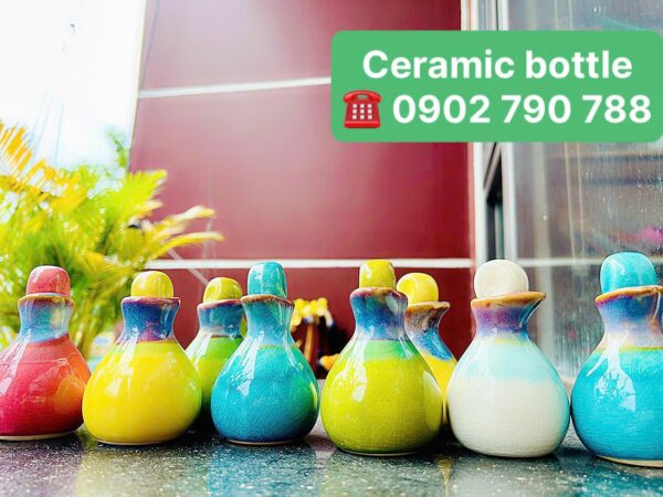 Chai gốm sứ trang trí nút tròn