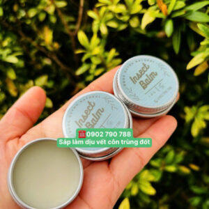 Sáp thảo mộc xoa dịu vết côn trùng đốt
