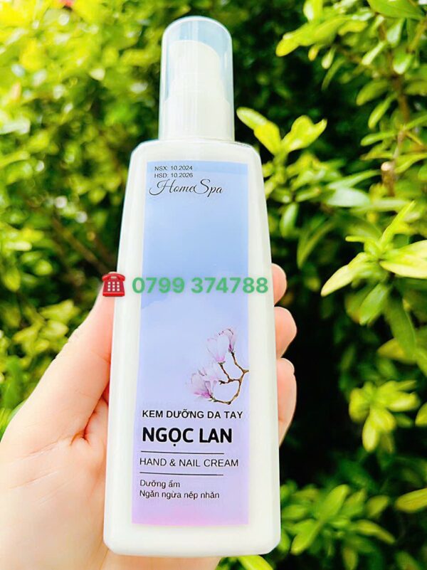 Kem dưỡng da tay Ngọc Lan