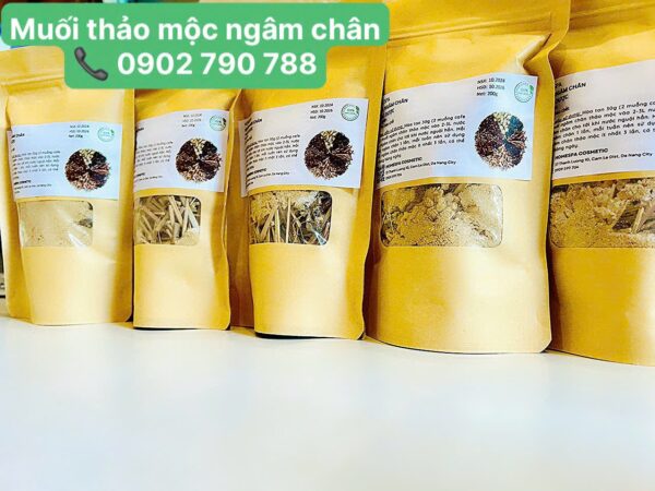 Thảo mộc ngâm chân