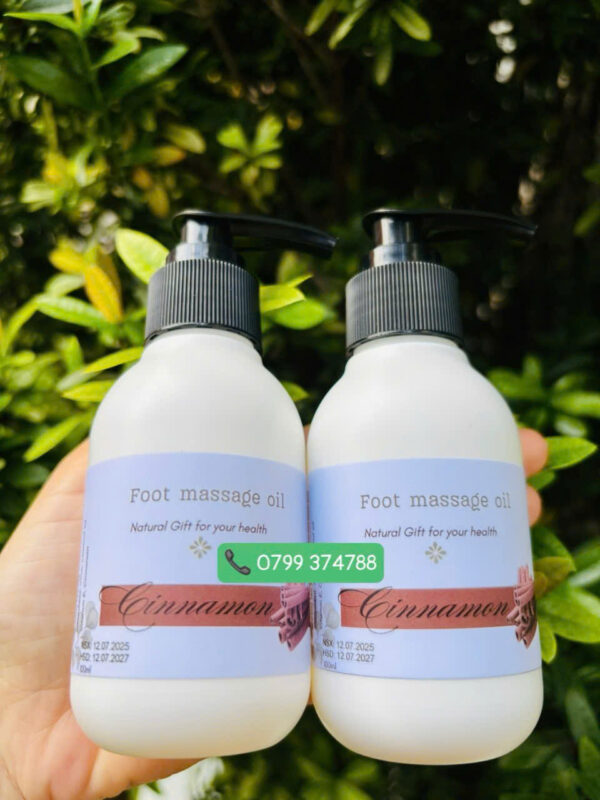 Dầu massage chân quế - Ảnh 2