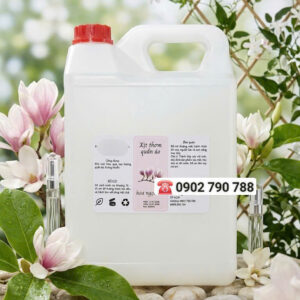 XỊT THƠM TRANG PHỤC NGỌC LAN (DRESS SCENT SPRAY)